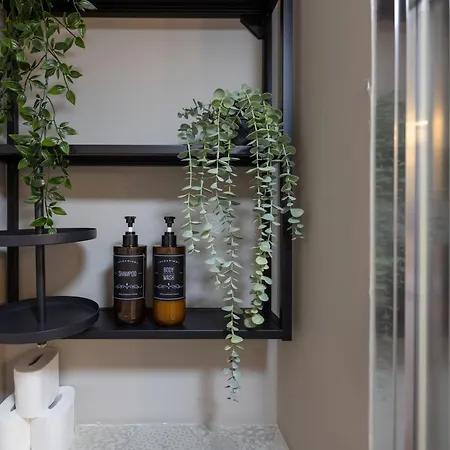 Bricks & Beams In The Key Area Of 아파트 *