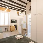 アパート Bricks & Beams In The Key Area Of ミラノ