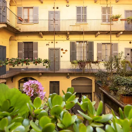 Bricks & Beams In The Key Area Of *