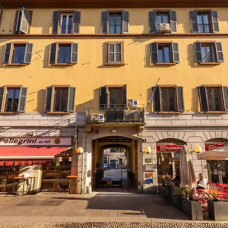 Bricks & Beams In The Key Area Of * Milán